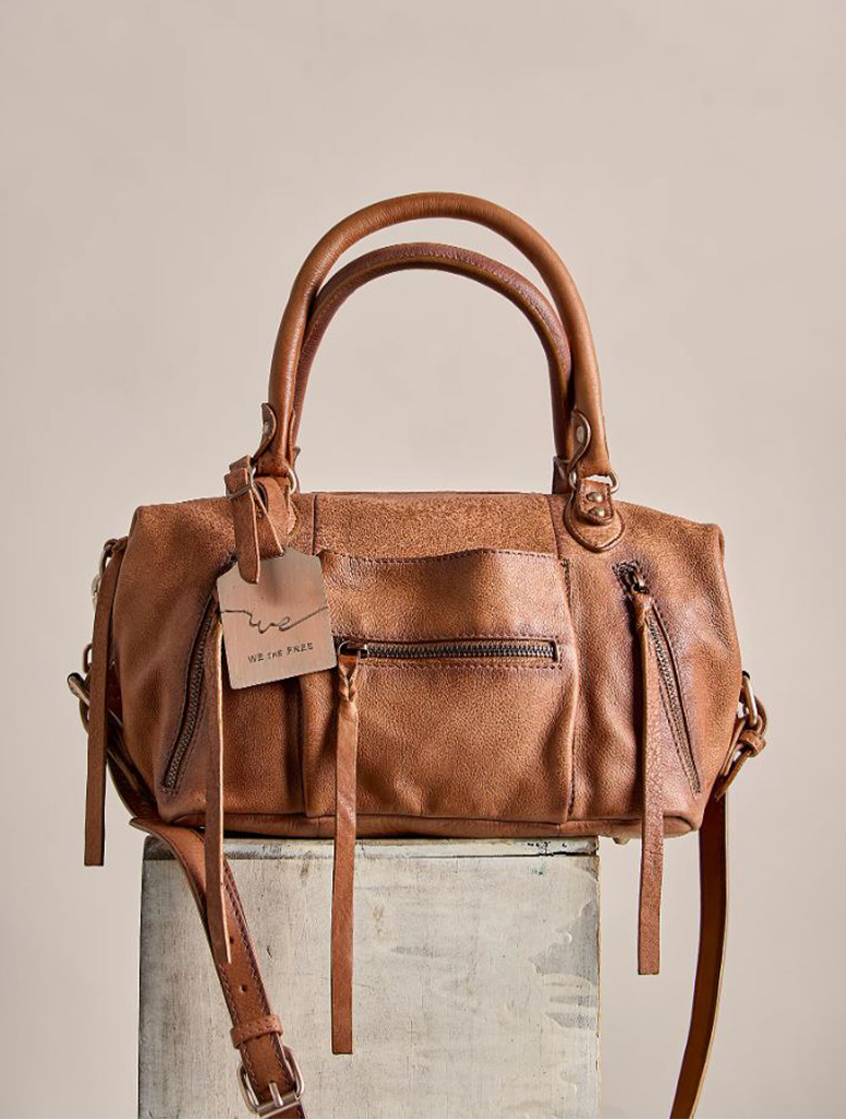 1OB22373330-2202_FREEPEOPLE-1