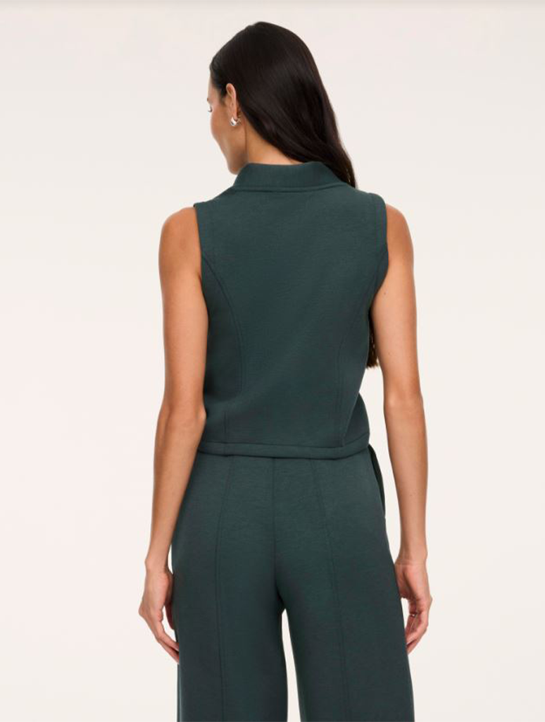 22465R-NFHTR_SPANX-3_1912cd3f-5e66-4f39-8c03-6653ada1b8ba