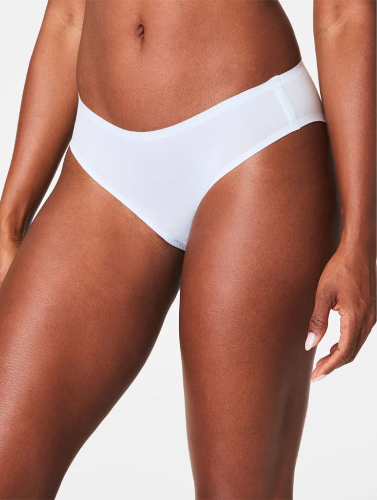 40045B-FTNSK_SPANX-2