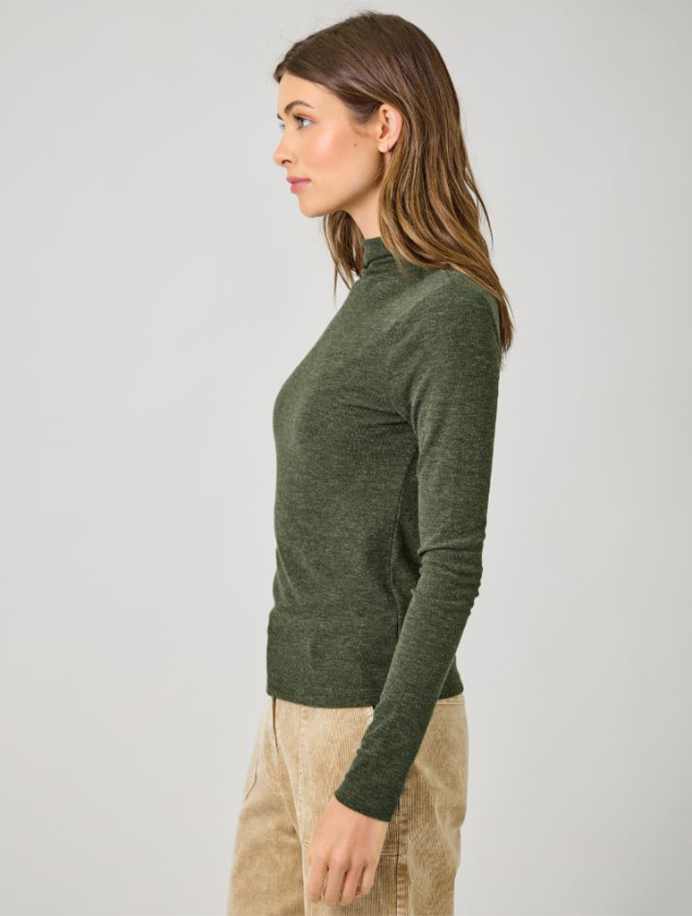 Knit Mock Neck Long Sleeve Top