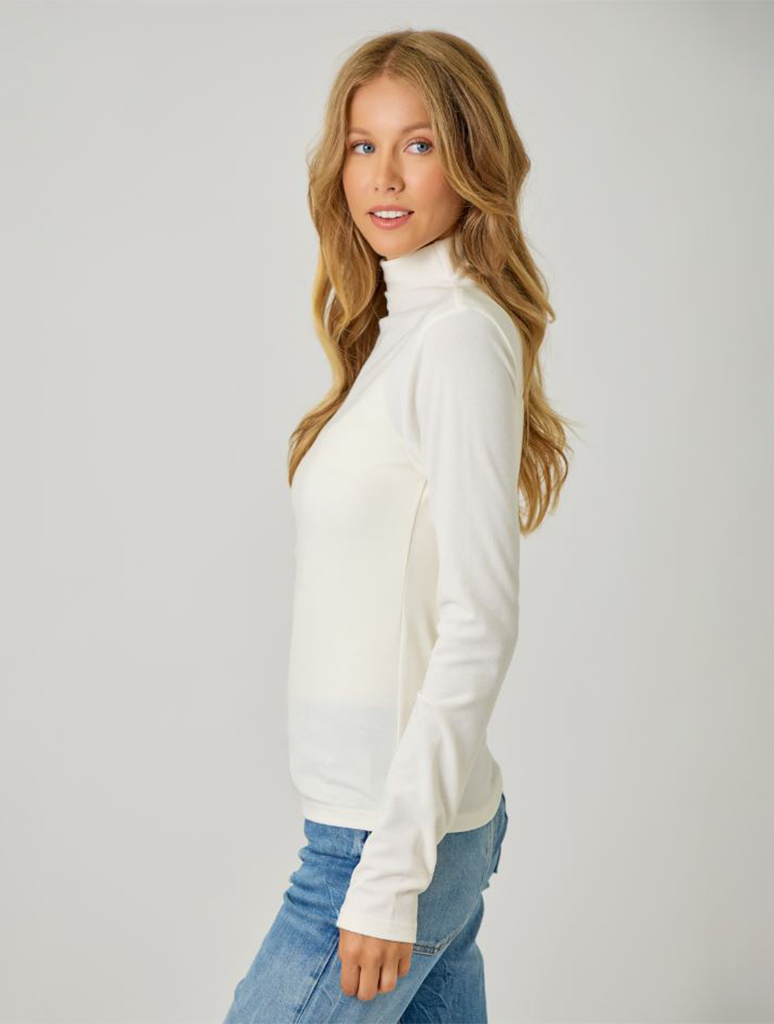 Knit Mock Neck Long Sleeve Top