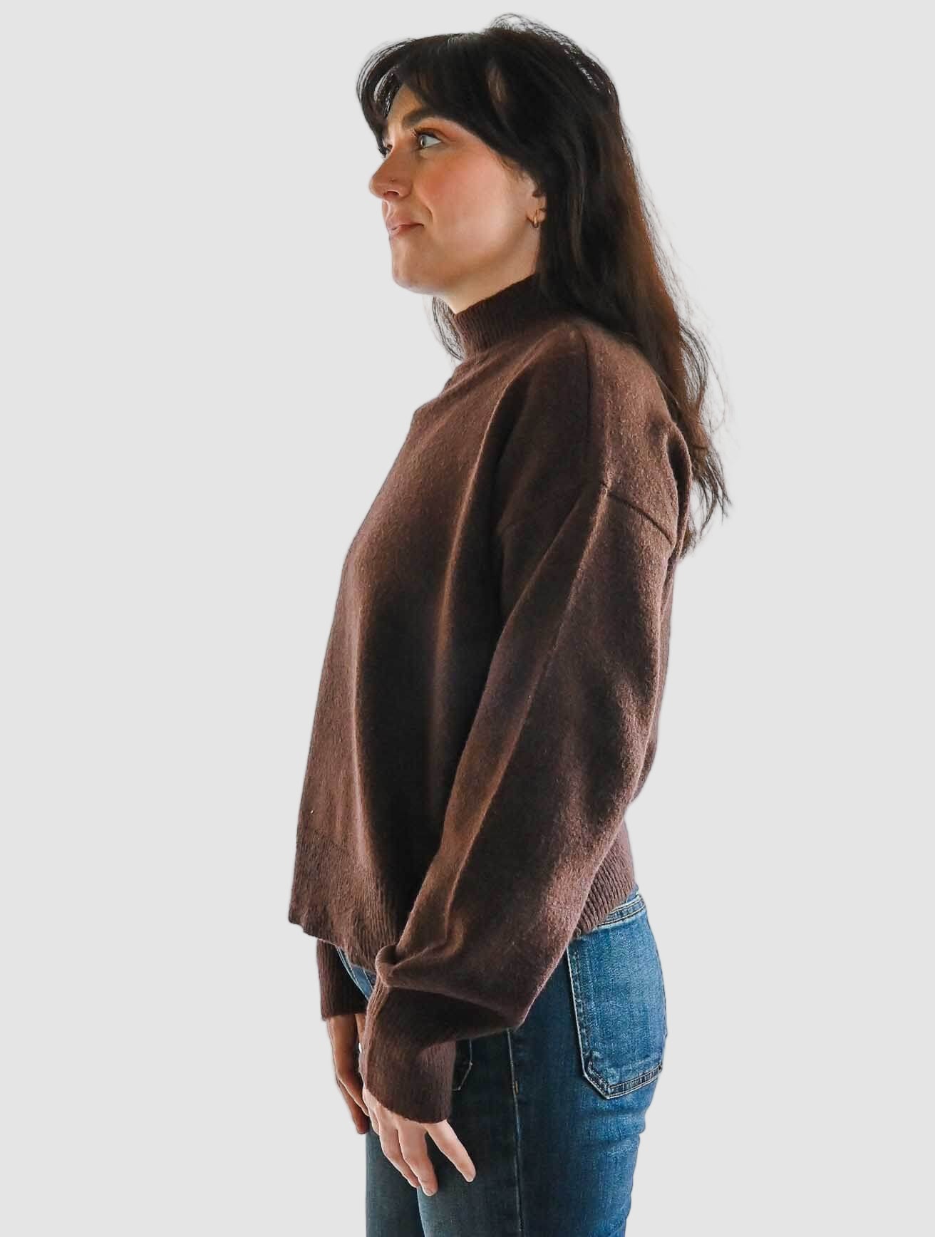 Daffodil Long Sleeve Mock Neck Pullover