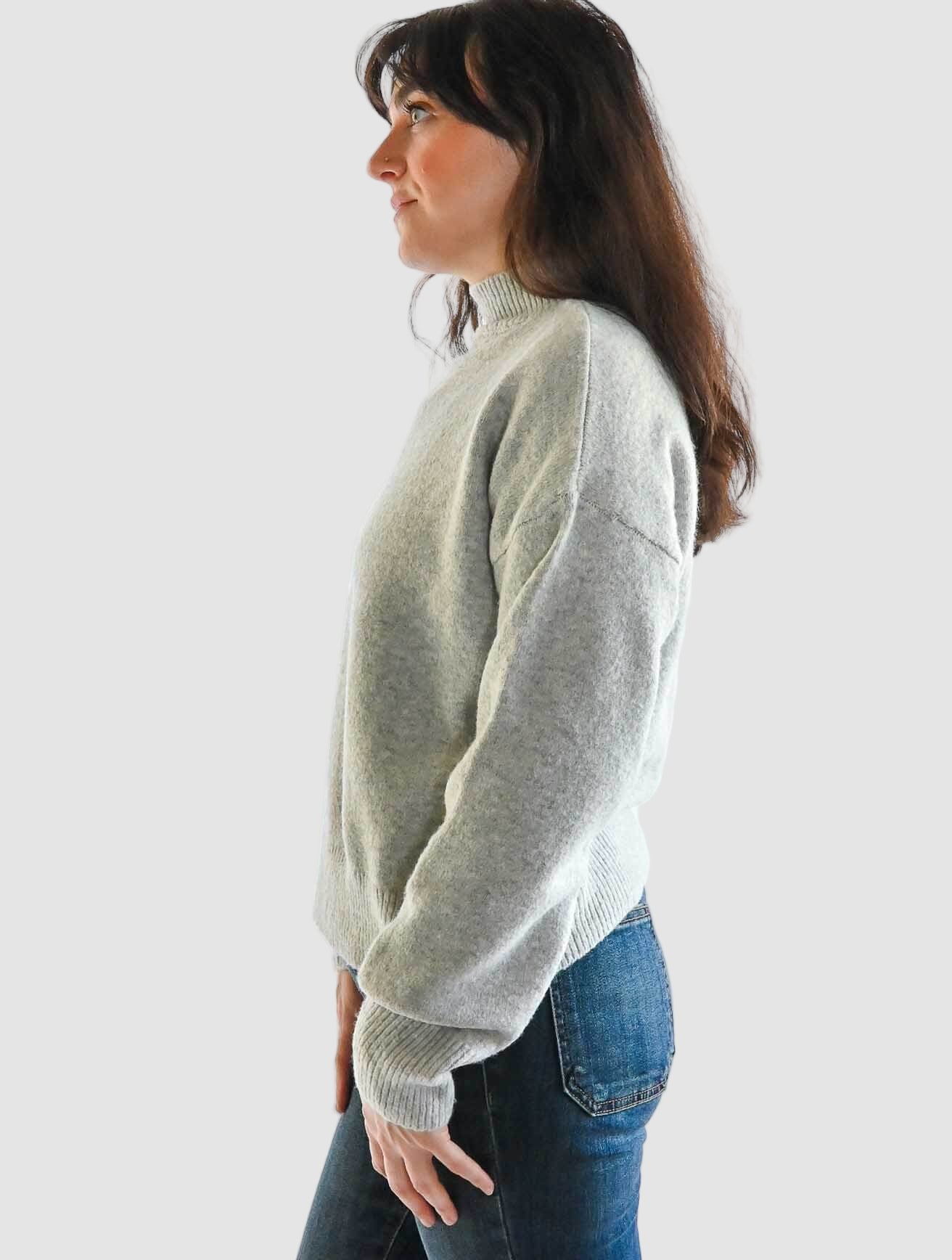 Daffodil Long Sleeve Mock Neck Pullover