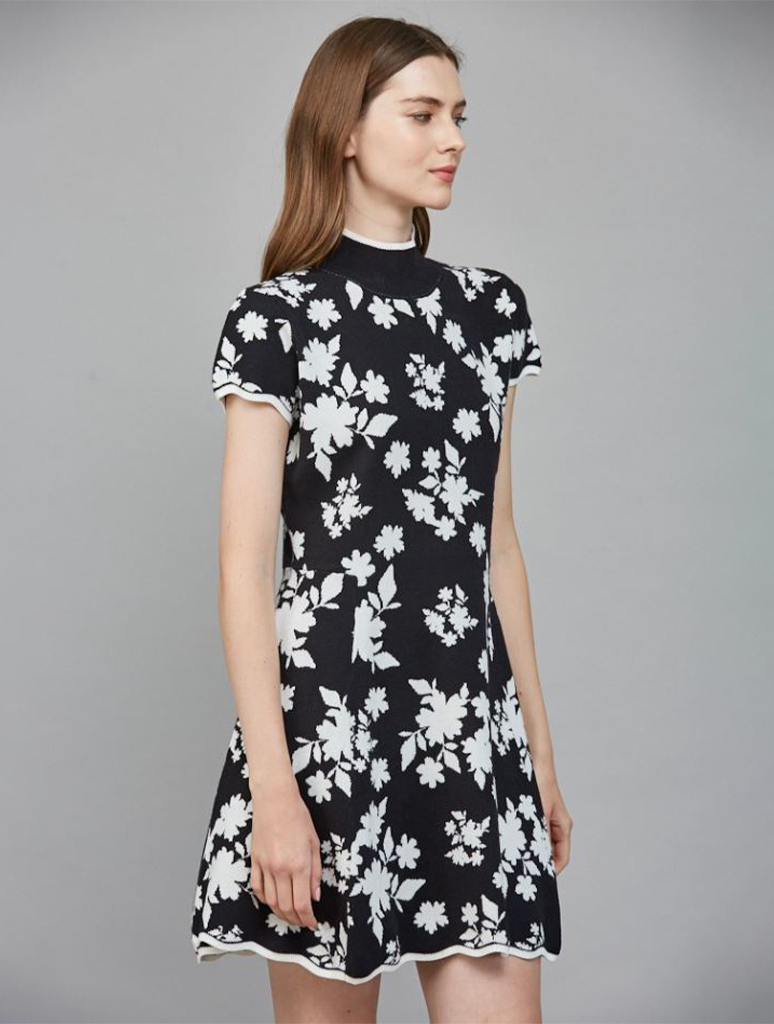 Floral Pattern Scallop Edge Sweater Dress