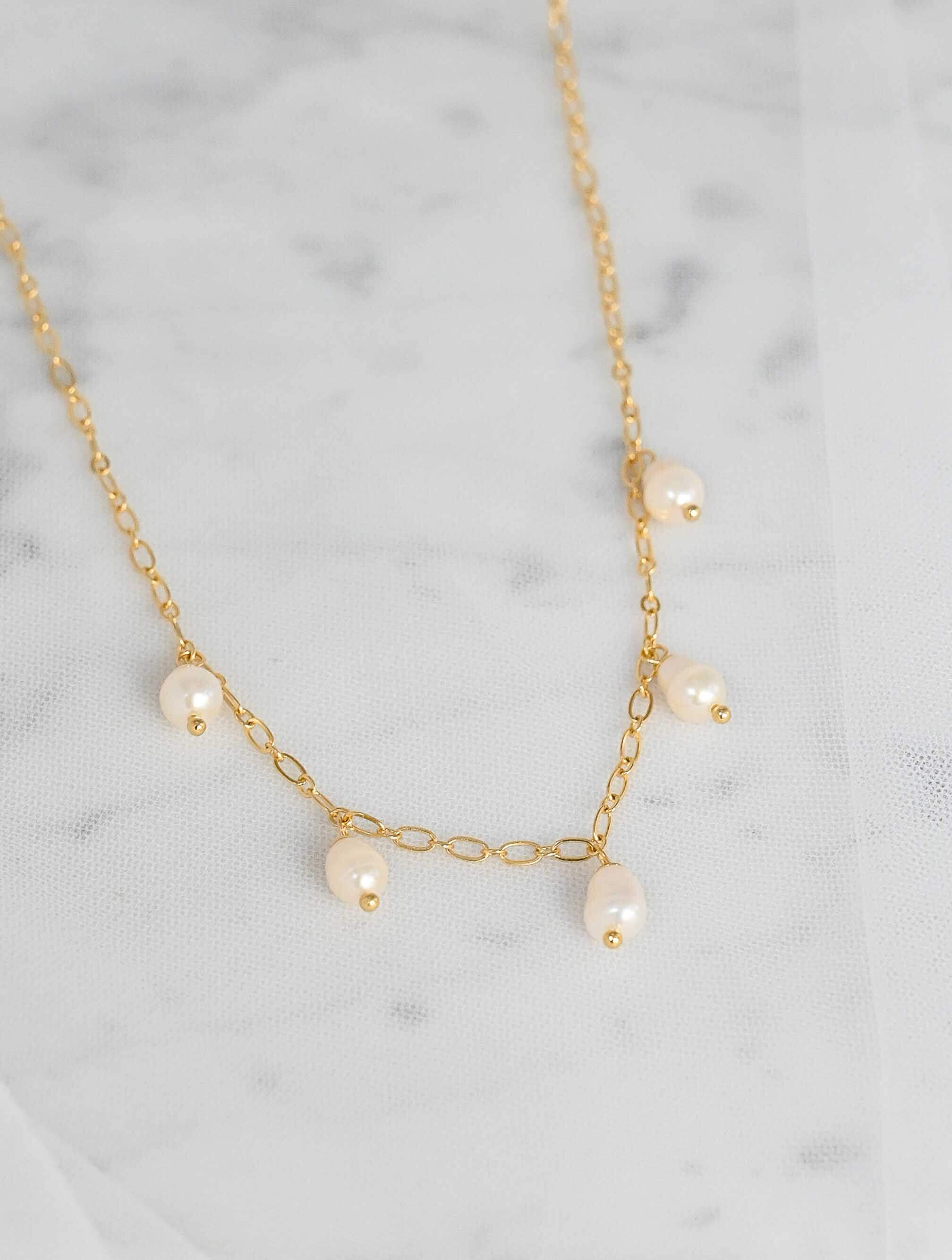 Hanging Pearl Necklace