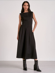 Midi Sleeveless Dress With Seaming