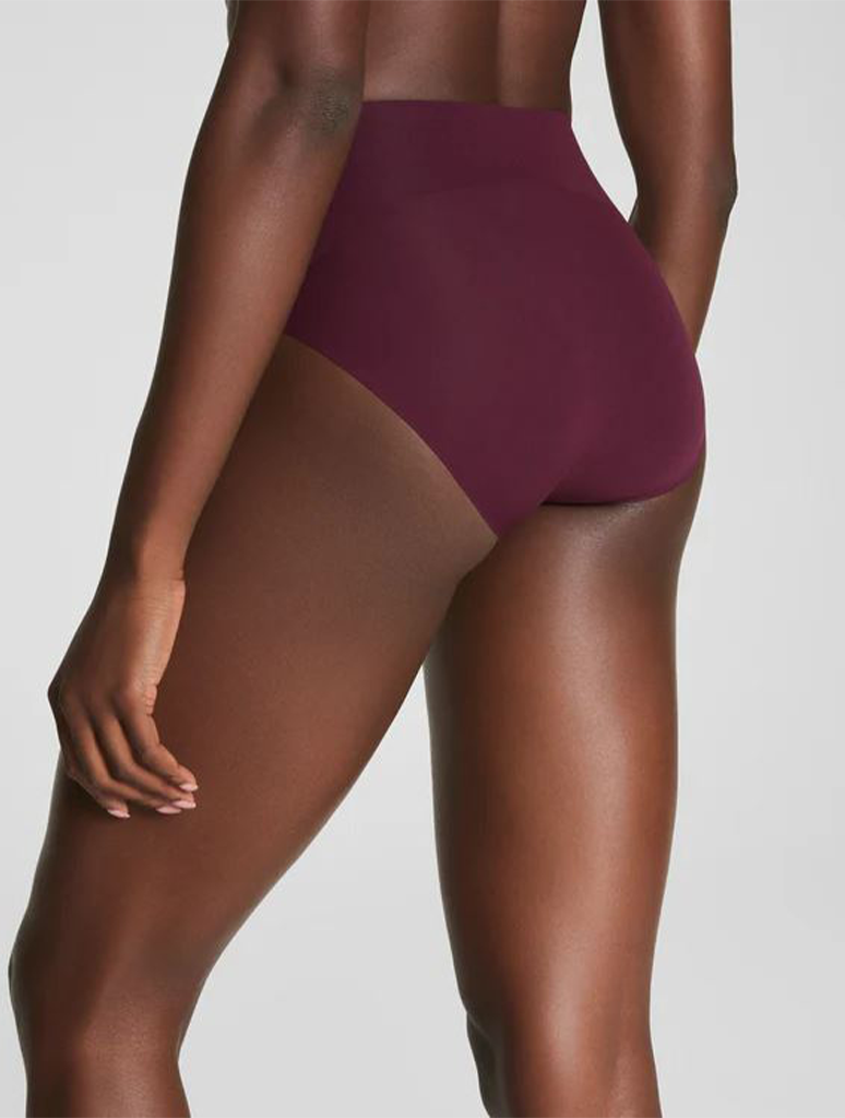 SP0215-PMBRY_SPANX-2