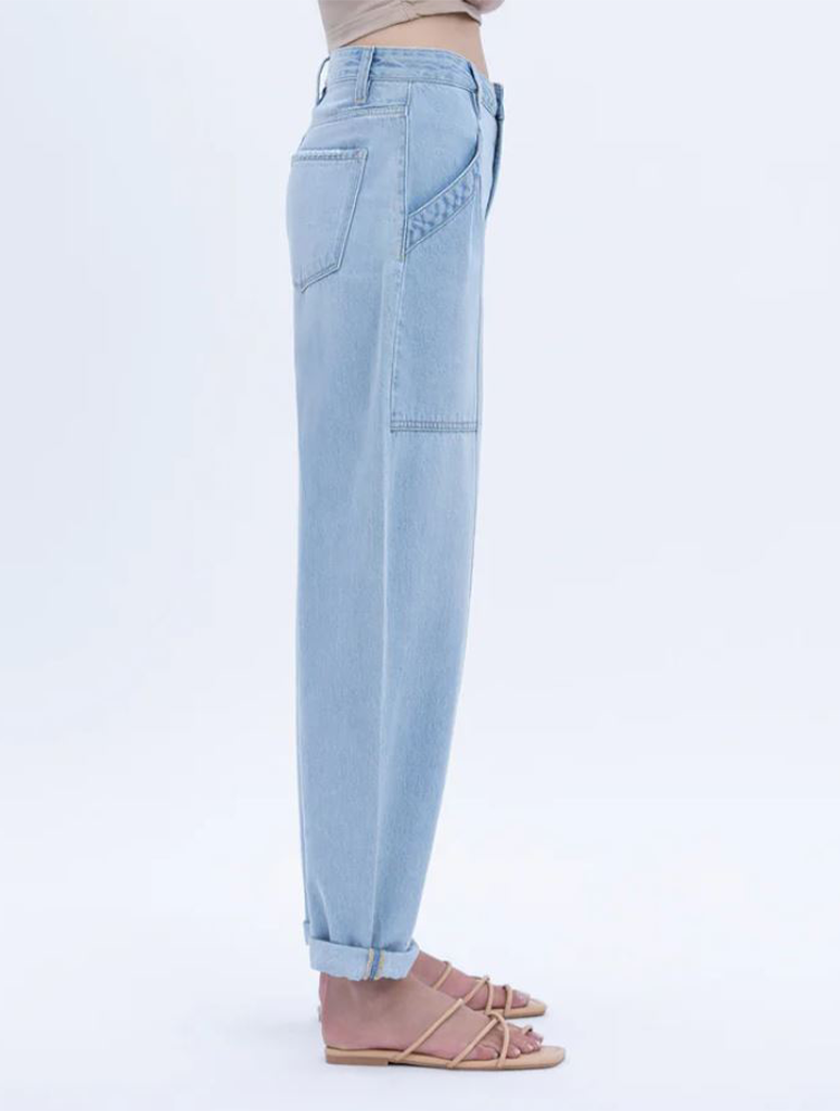 Vervet Kate Super High Rise Cuffed Ankle Barrel Jeans