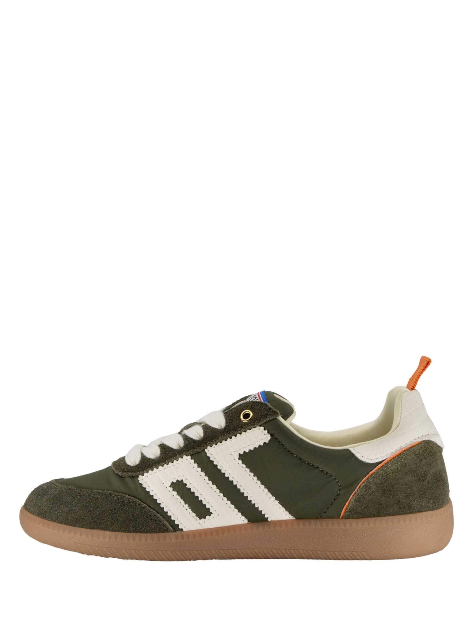 Back 70 Ghost N Sneaker