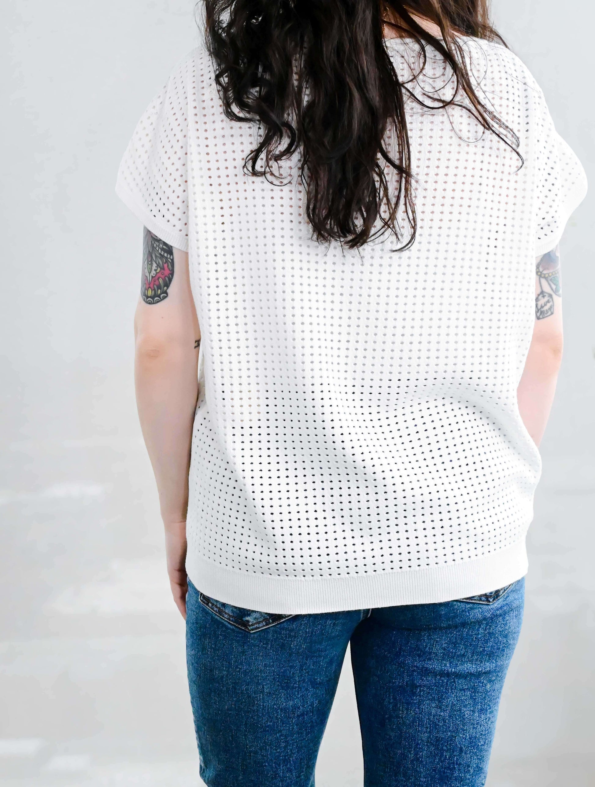 Short Sleeve Lightweight Pullover