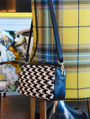 Pippa Small Cross Body Pochette