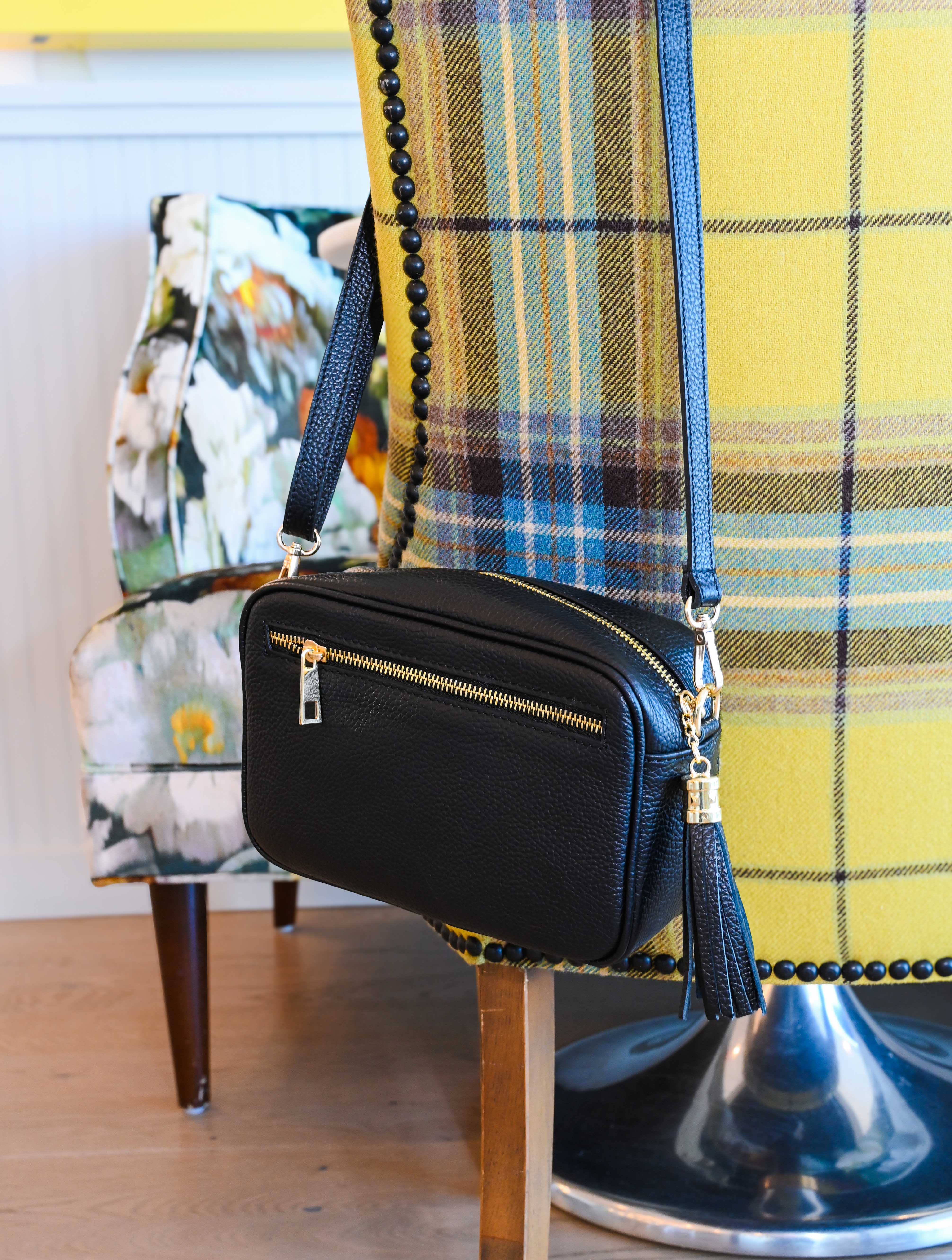 Pippa Small Cross Body Pochette