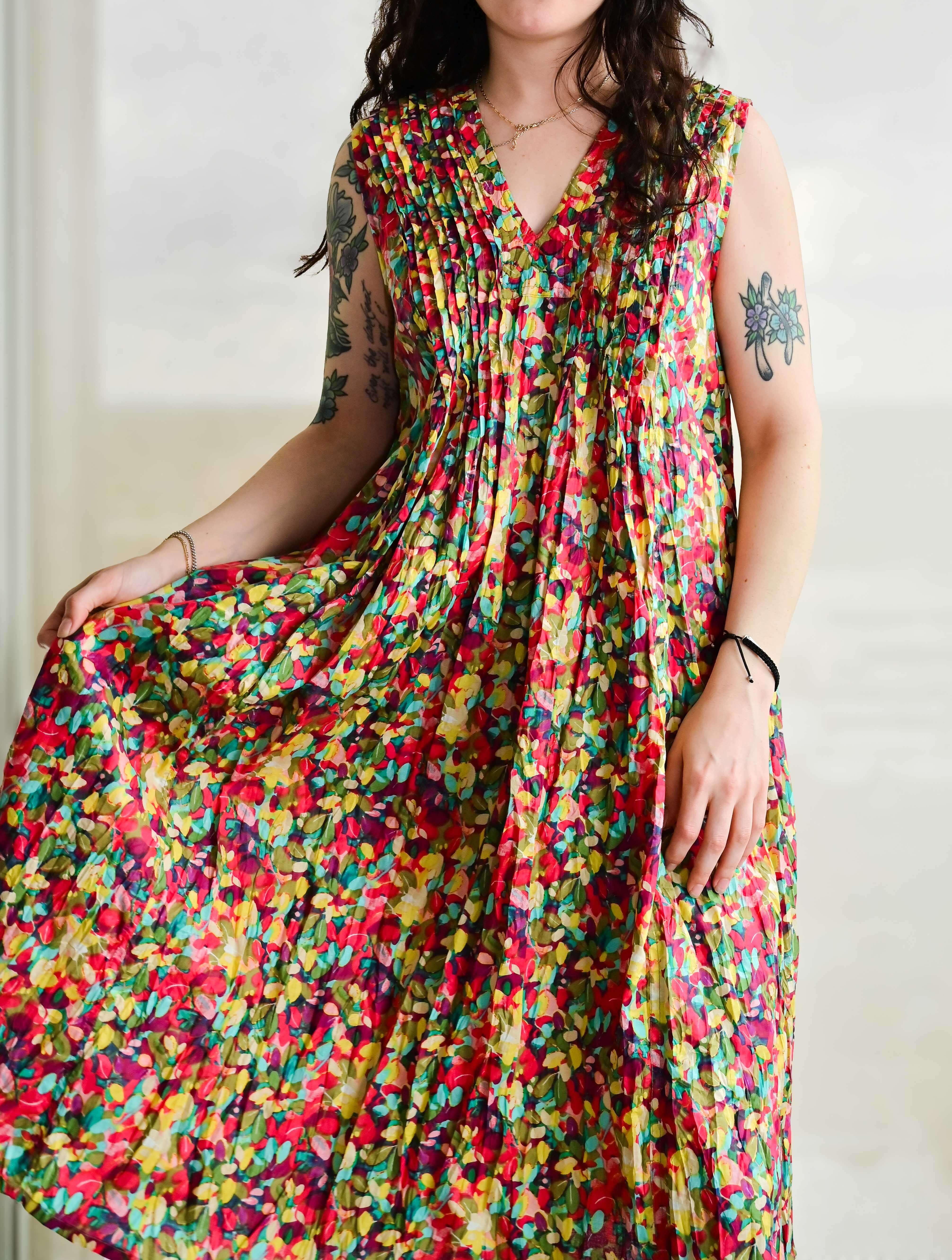 Jerk V-Neck Midi Dress