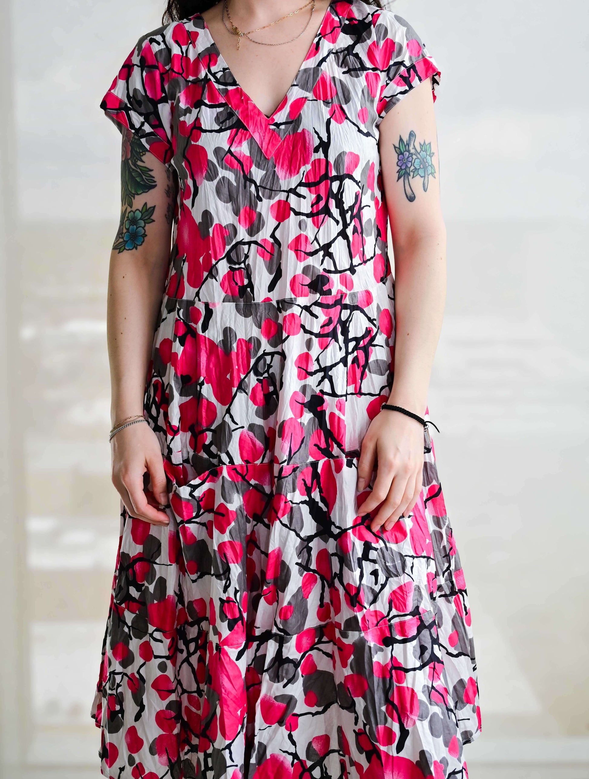 Jalan Cap Sleeve Midi Dress
