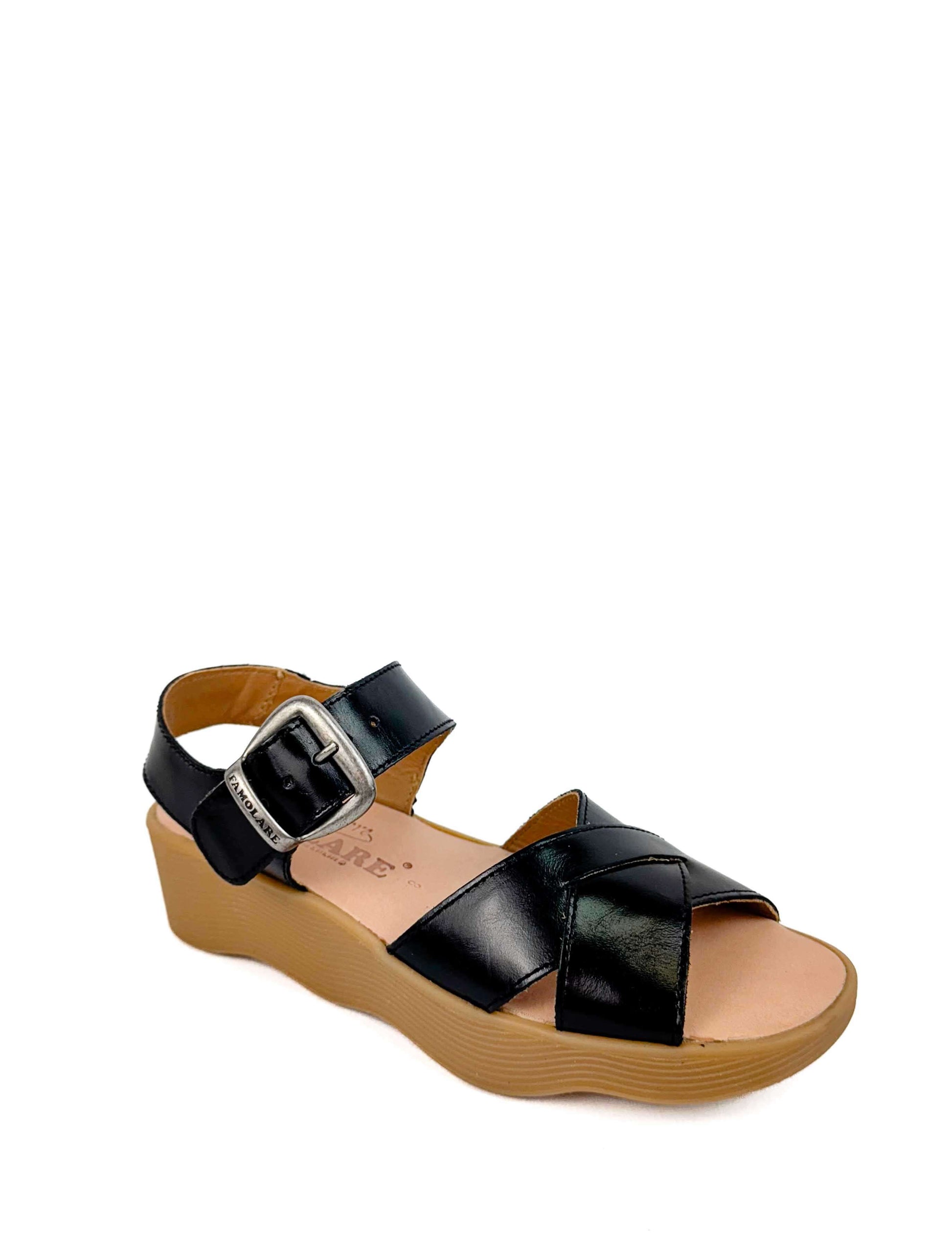 Famolare Betsy Cross Platform Sandal