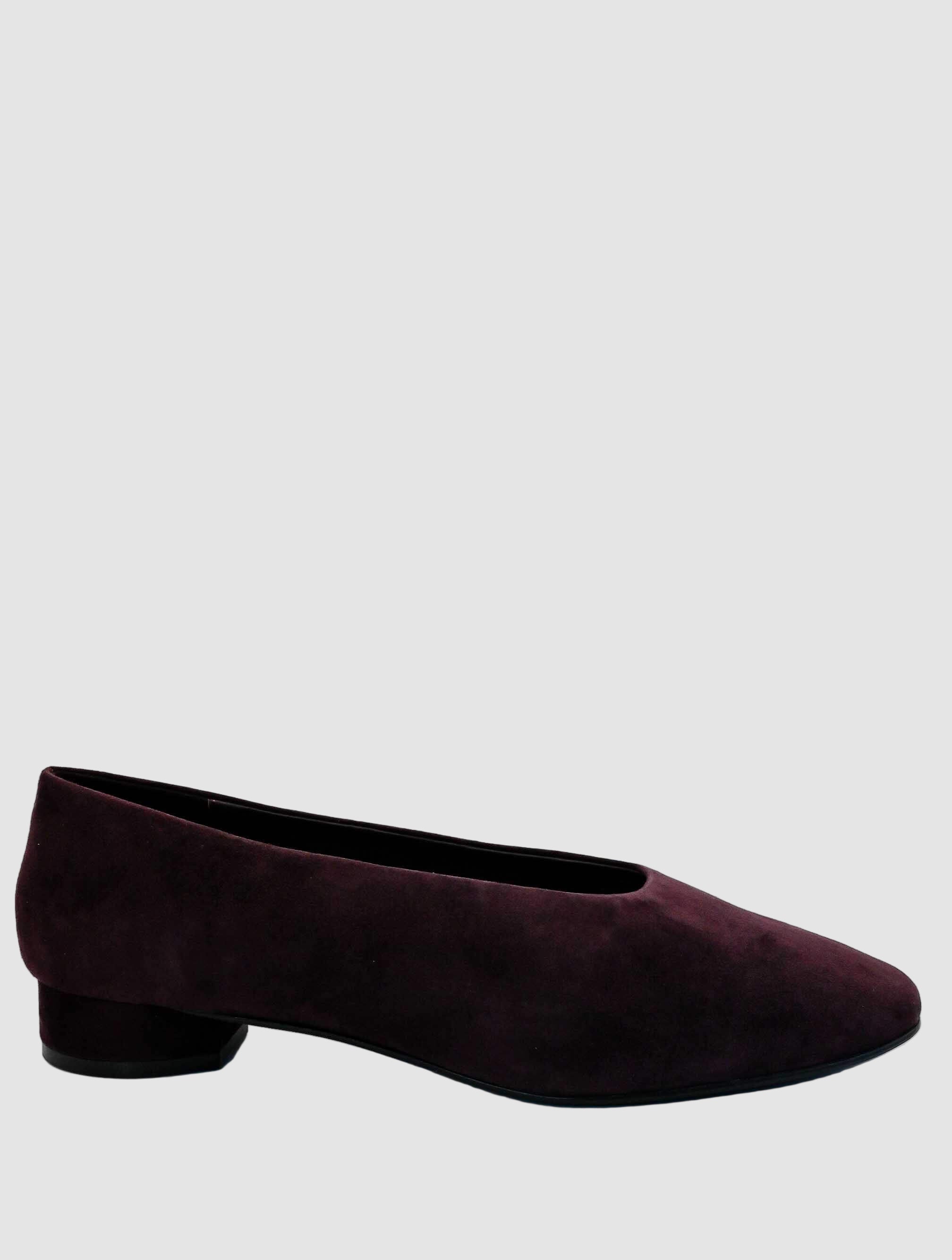 Jeffrey Campbell Trustee Flat