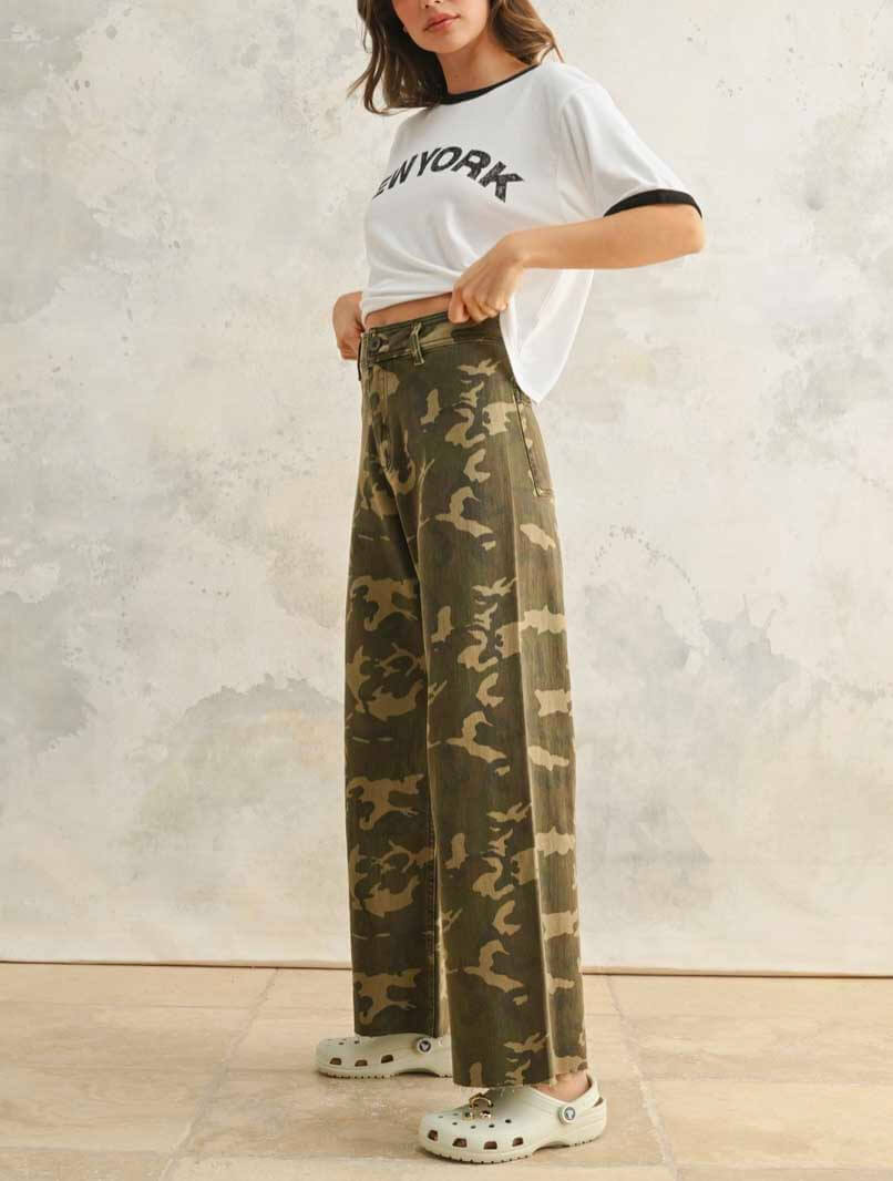 Camo Print Stretch Pants