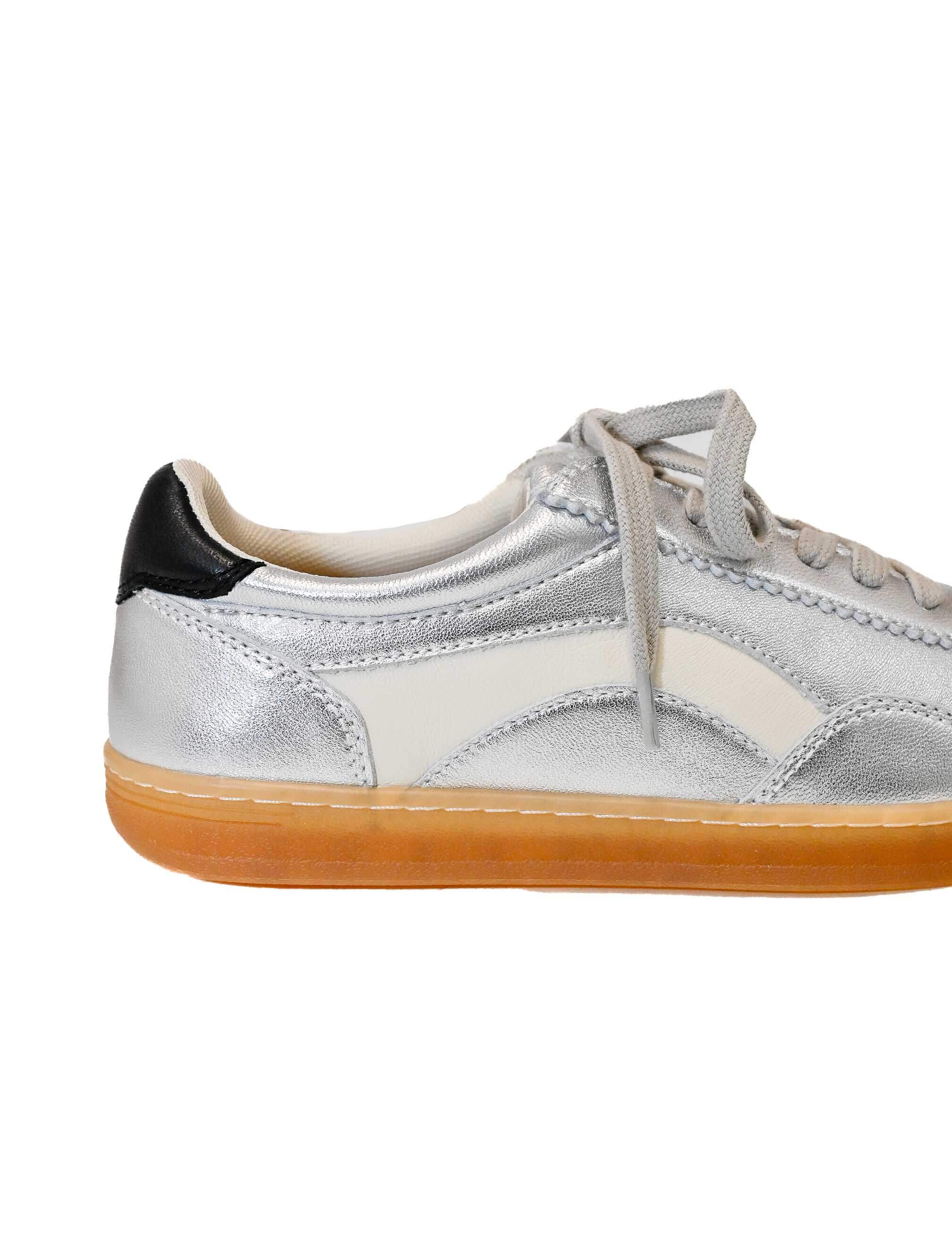 Silent D Mood Sneaker