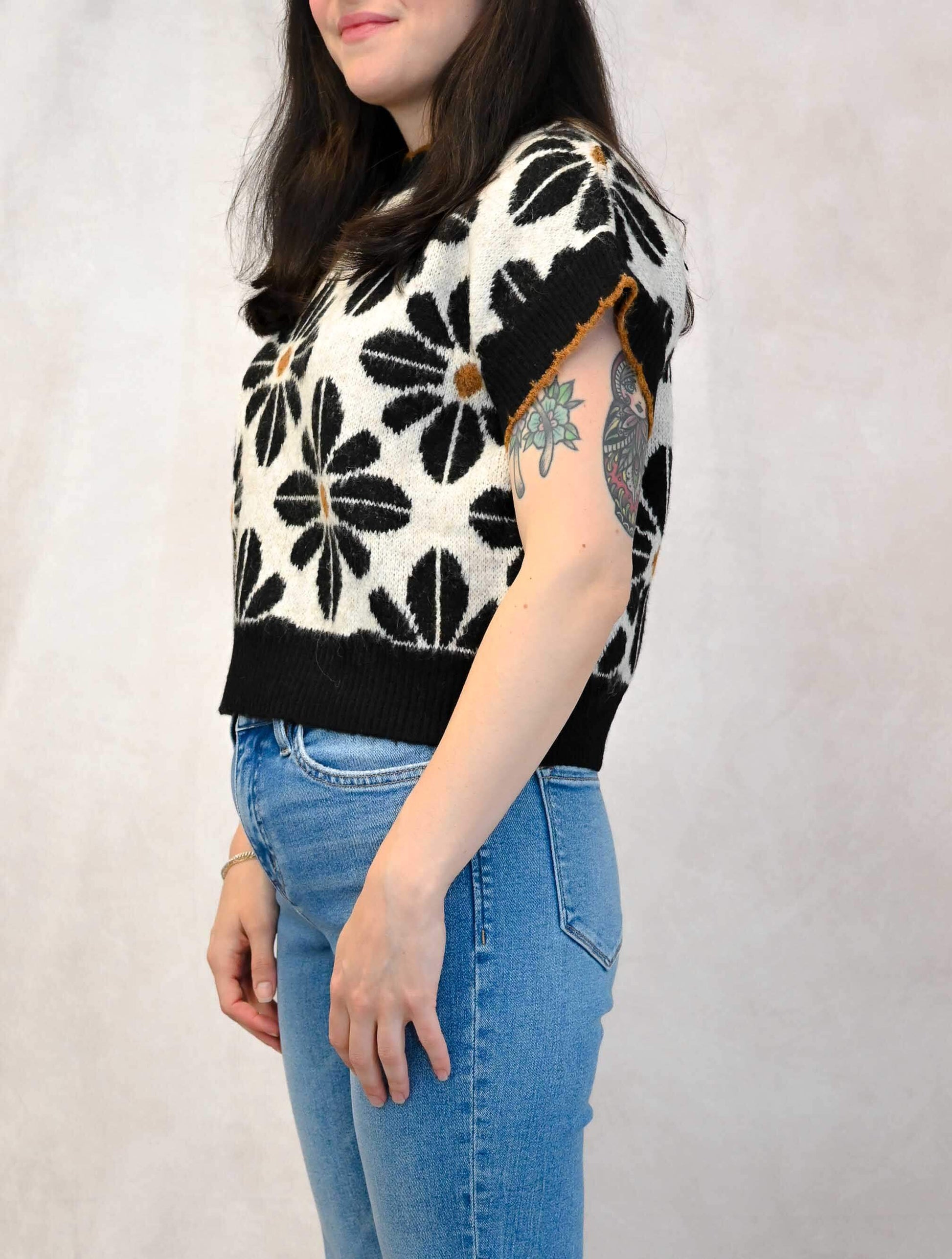 Flower Print Short Sleeve Sweater