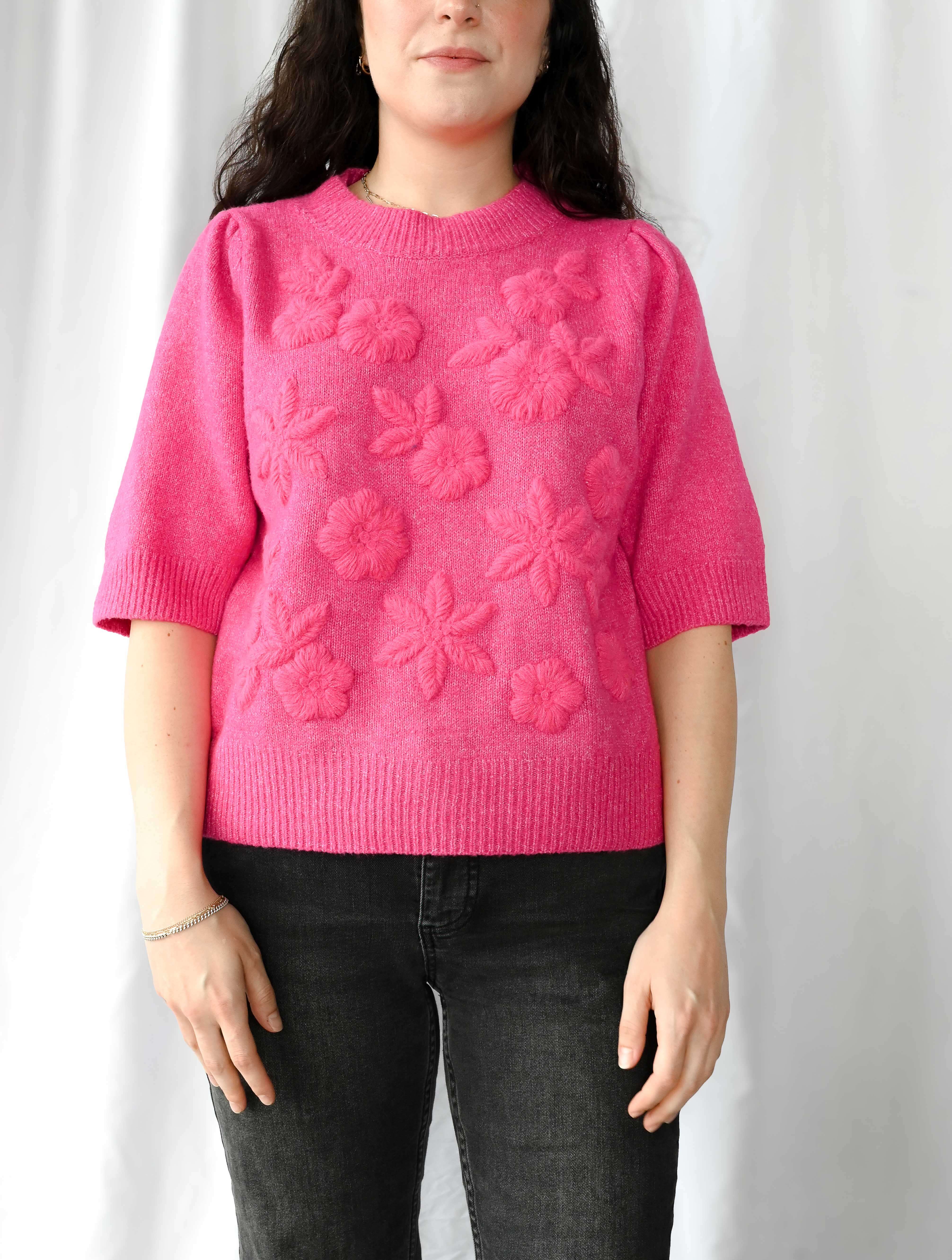 Short Puff Sleeve Sweater with Floral Appliqué Detail