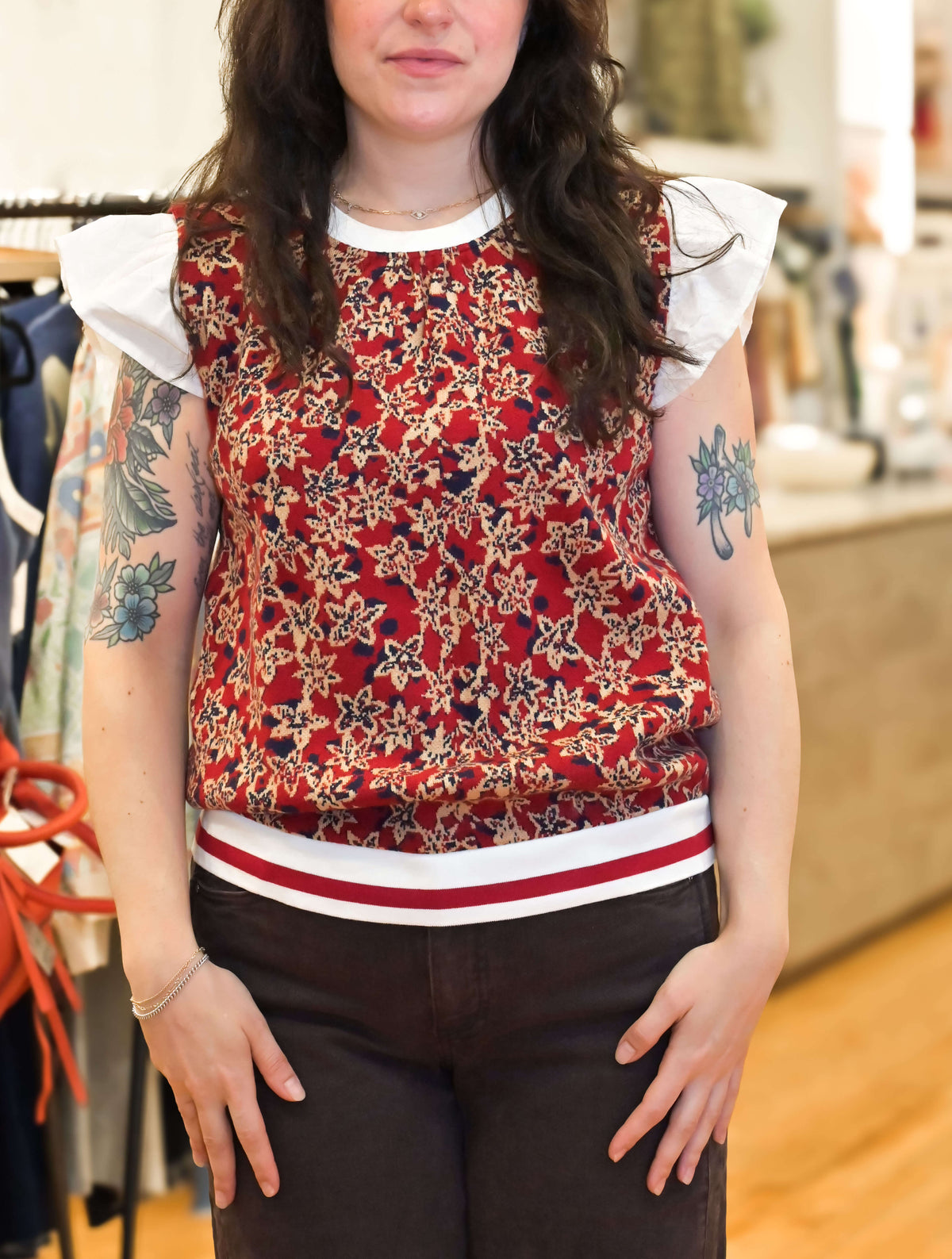 Contrast Ruffle Sleeve Floral Printed Knit Top